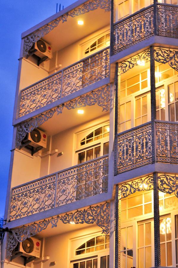 Vendol Maliga Edge Hotel Kandy Exterior photo